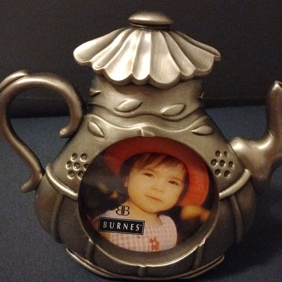 Vintage Silver Pewter picture frame - Picture 4 of 6